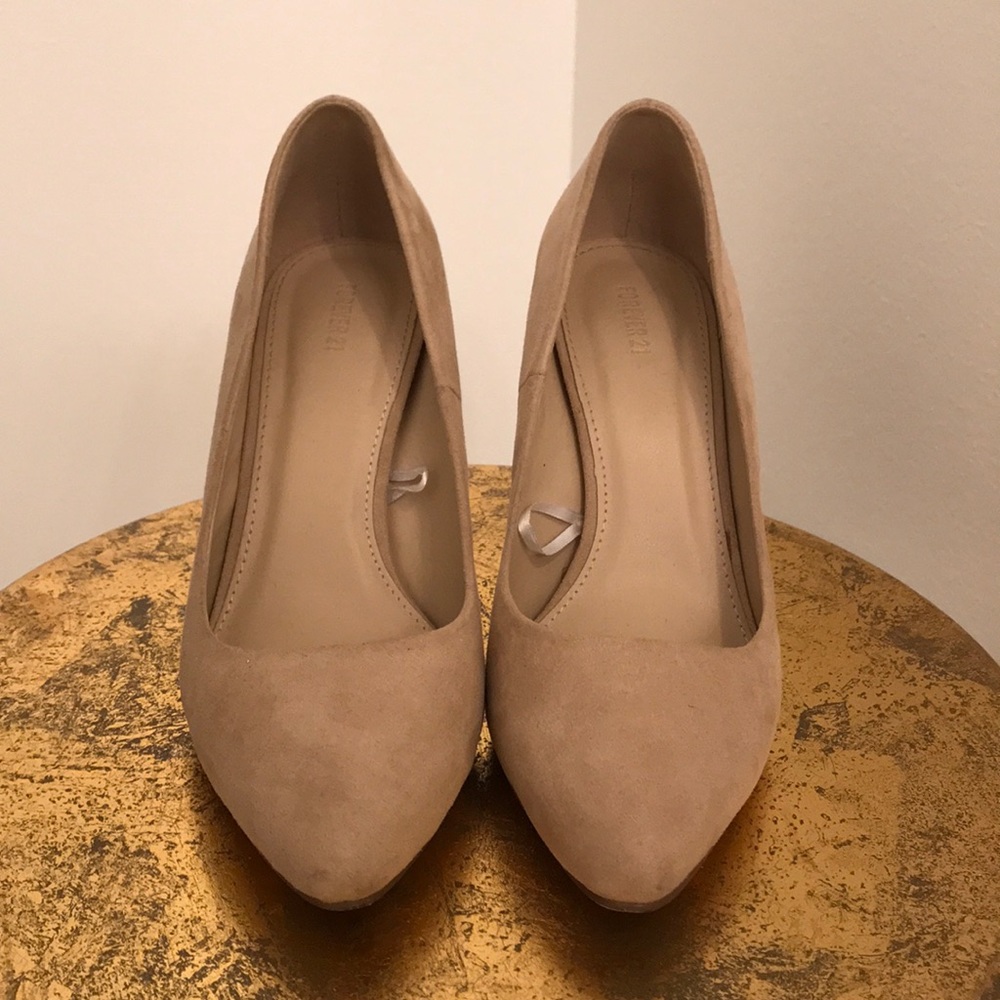 Forever 21 Beige Suede Heels, size 8.5